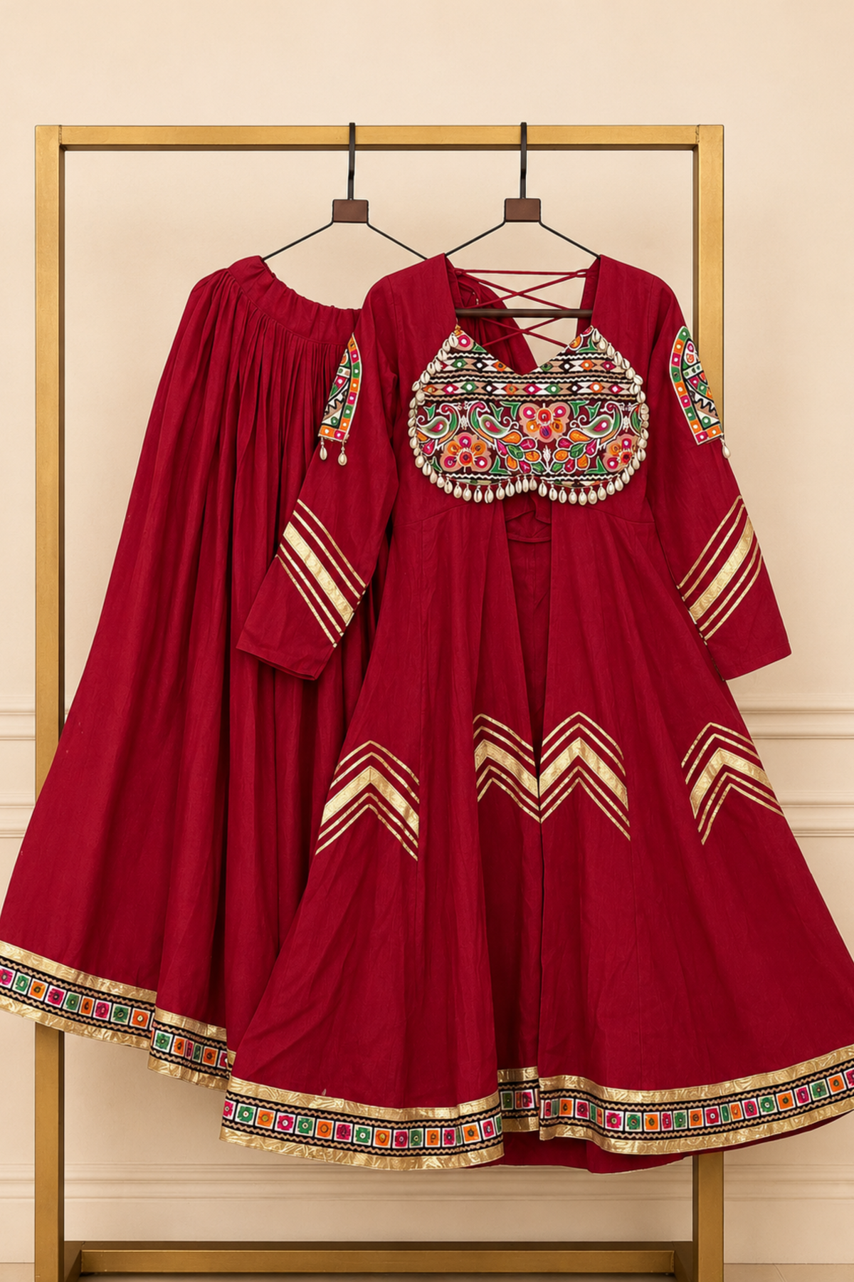 Women’s Embroidered Anarkali Kurta with Flared Skirt Lahenga Set