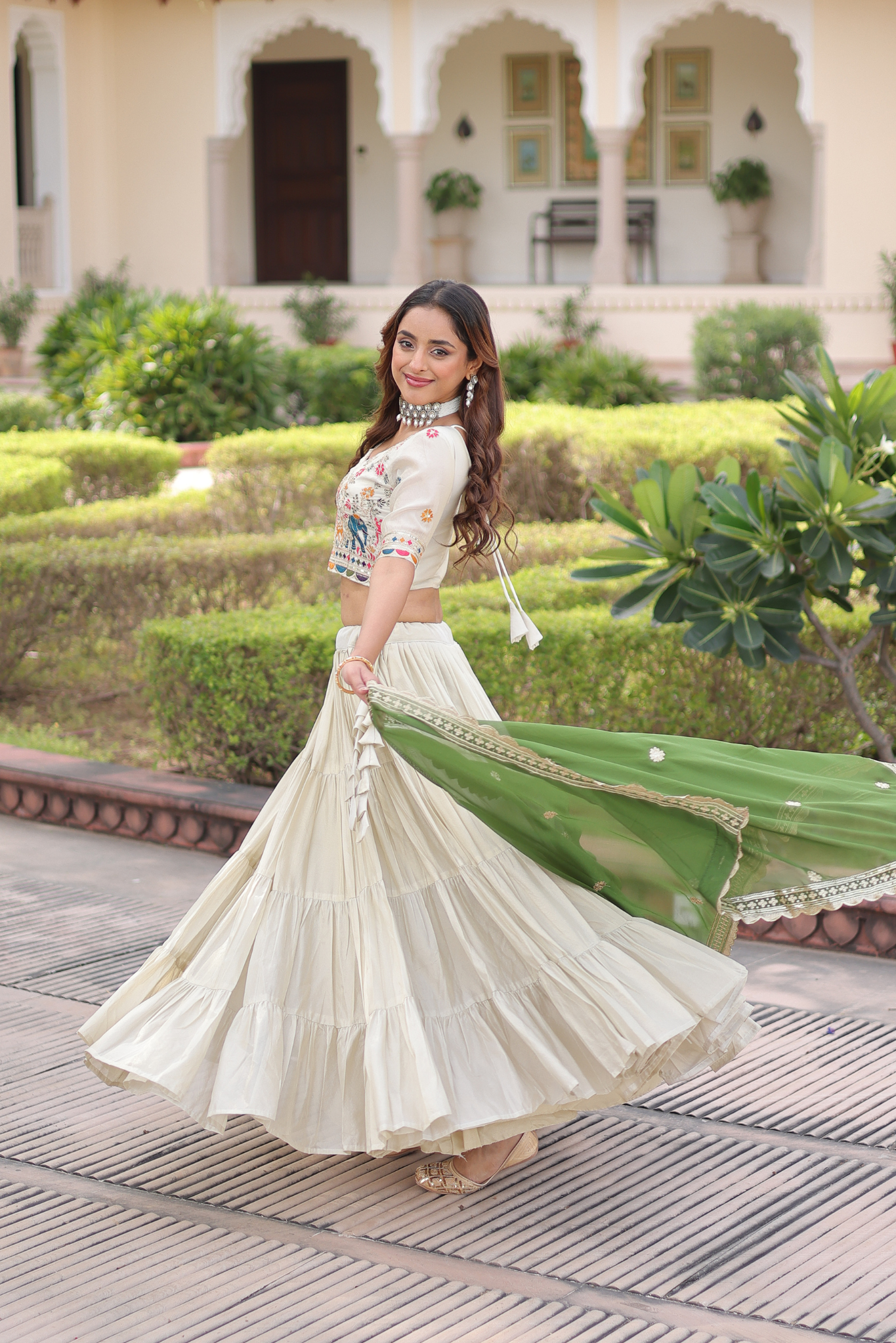 Women's Ivory Embroidered Lehenga Choli with Dupatta Lehenga Set