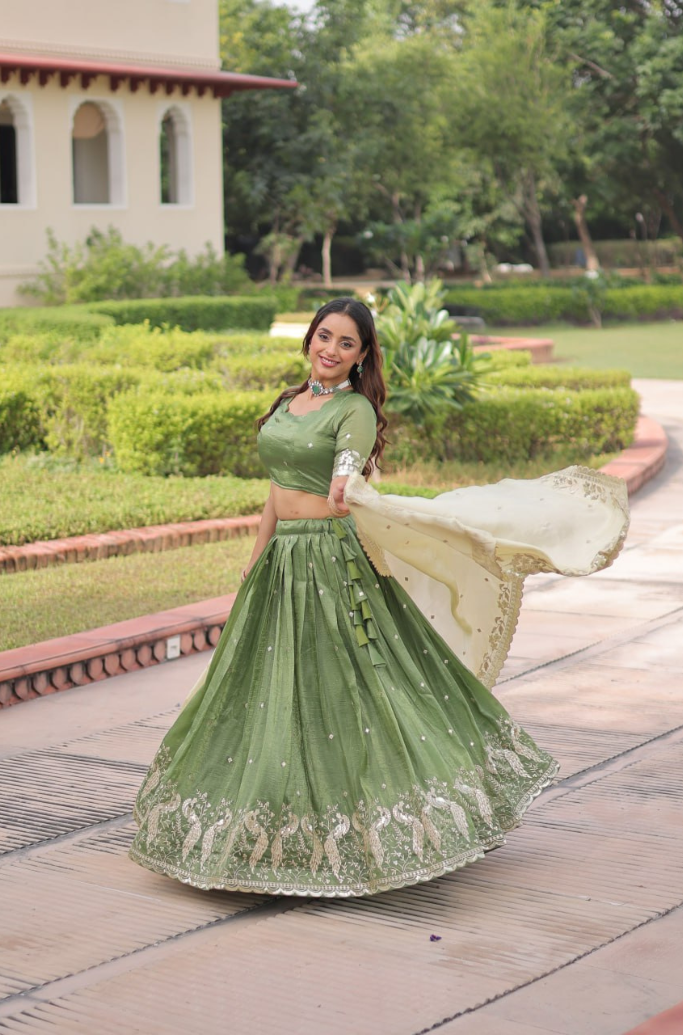 Women's Embroidered Lehenga Choli Set with Dupatta