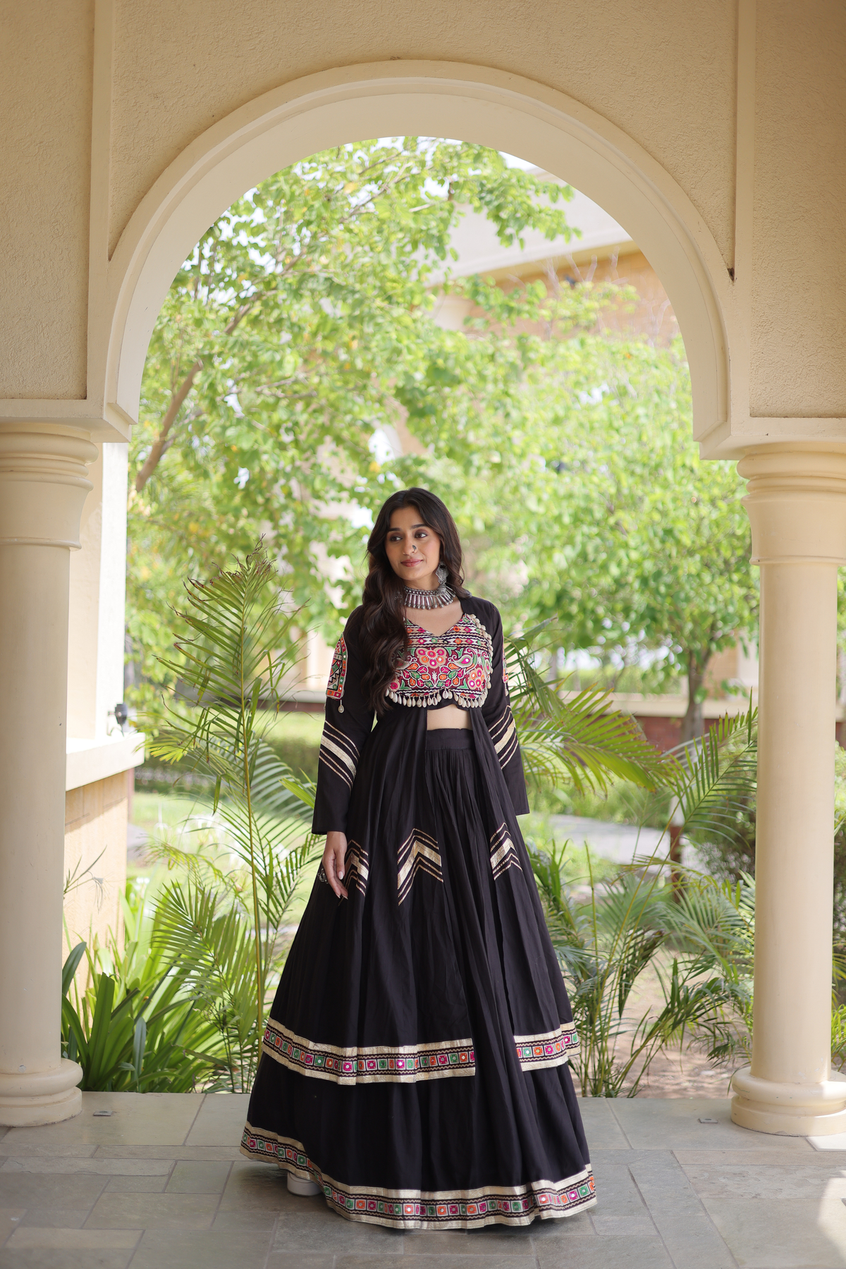 Women’s Embroidered Anarkali kurta with Flared Skirt Set
