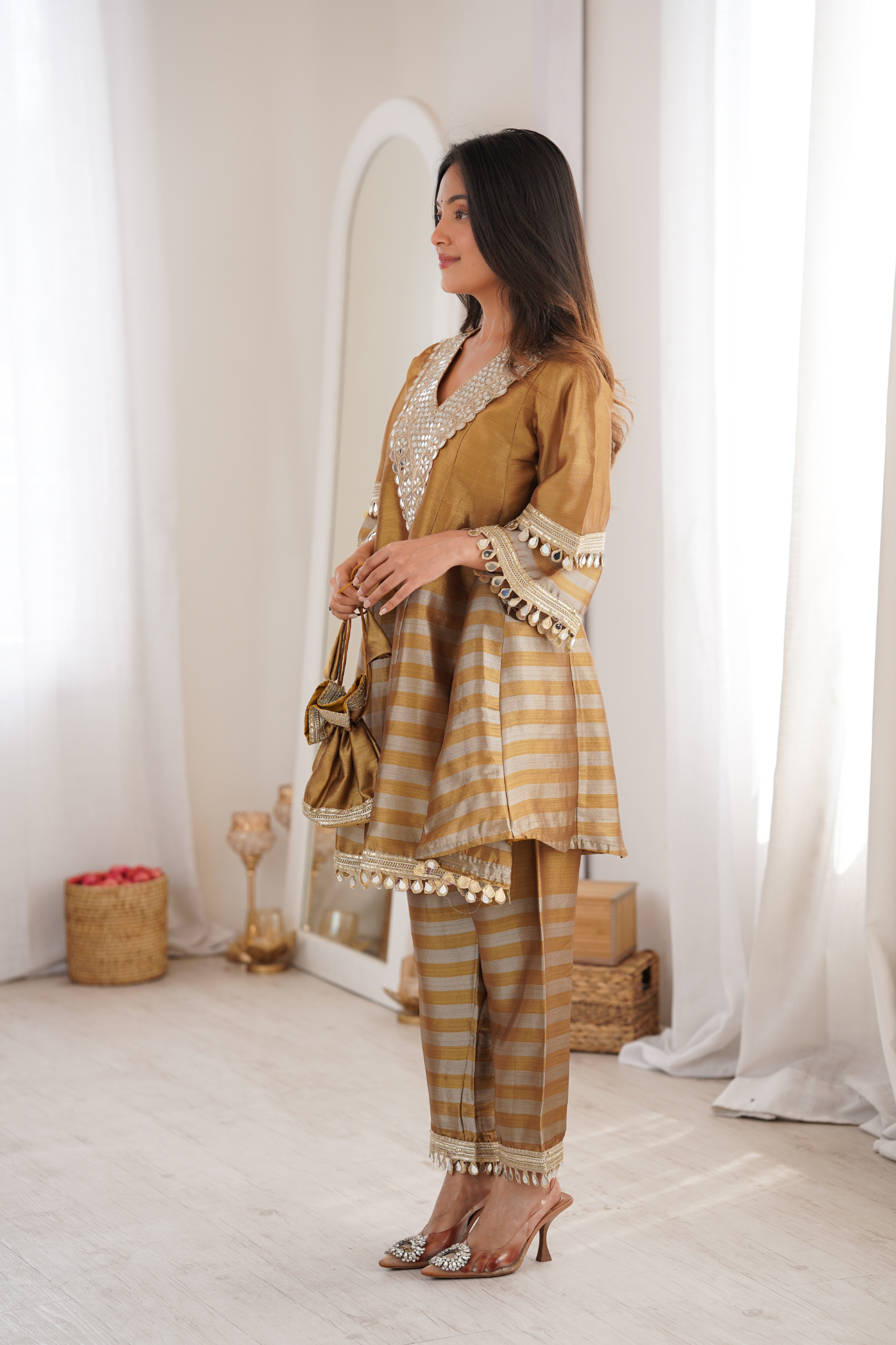 Women Premium Ethnic Co-Ord Set Mirror Work Kurta Pant Set