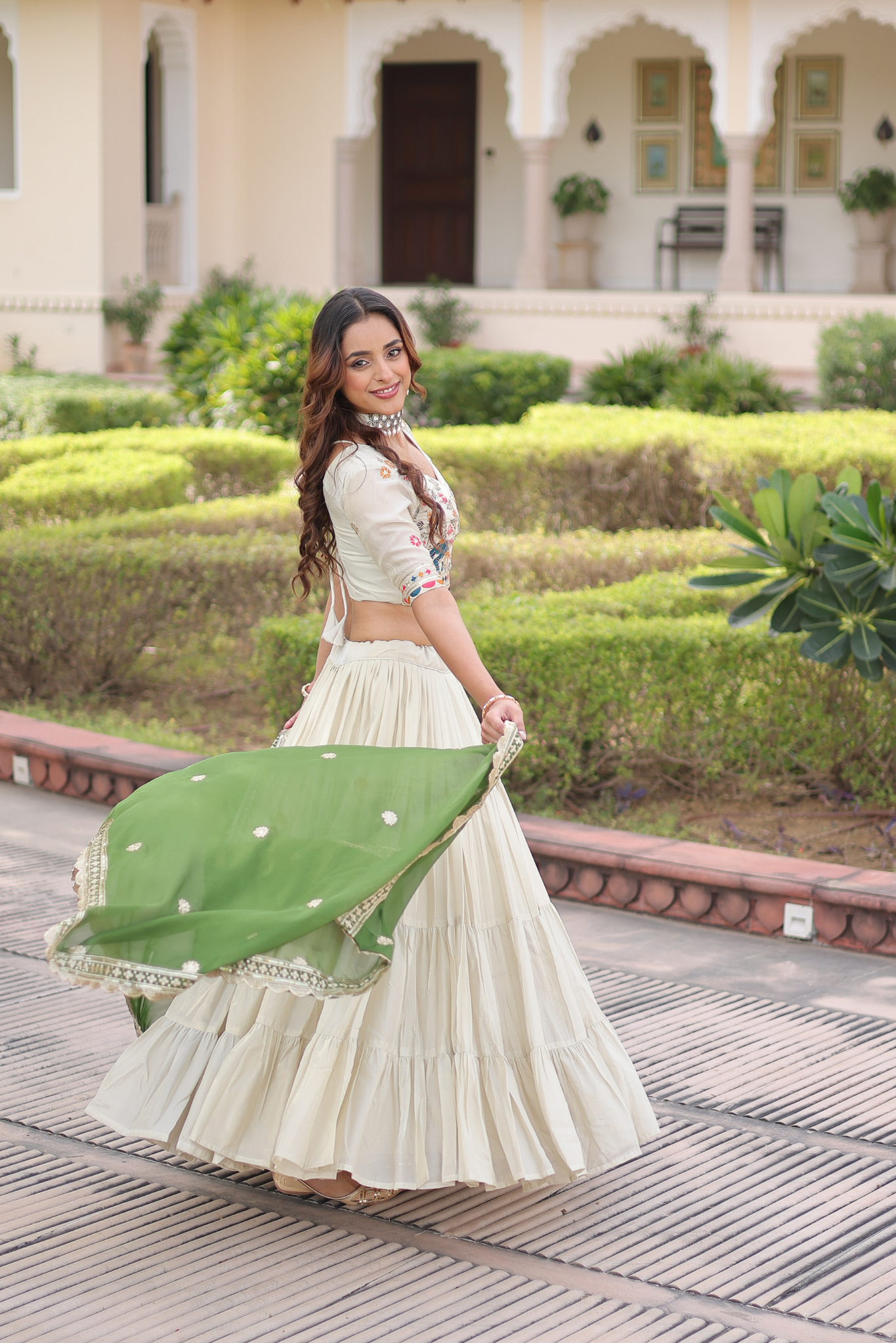 Women's Ivory Embroidered Lehenga Choli with Dupatta Lehenga Set
