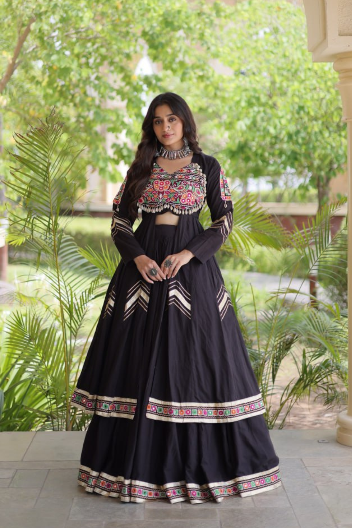 Women’s Embroidered Anarkali kurta with Flared Skirt Set