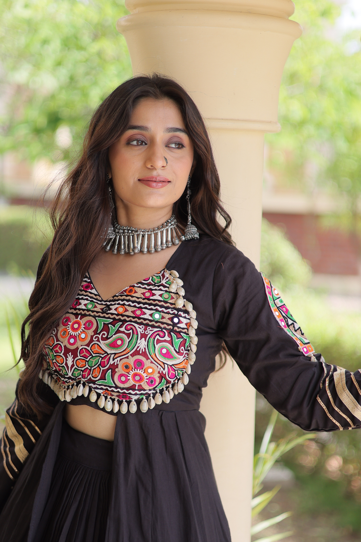 Women’s Embroidered Anarkali kurta with Flared Skirt Set