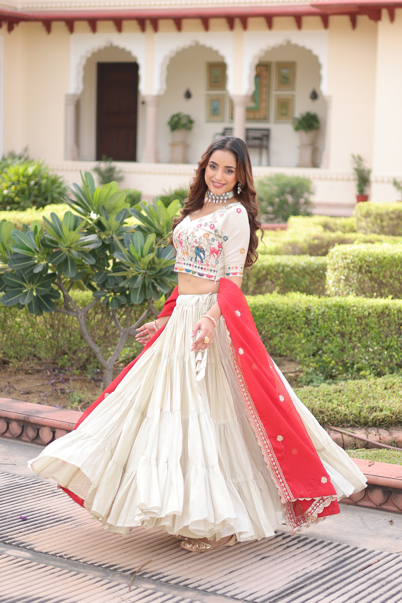 Women's Ivory Embroidered Lehenga Choli with Dupatta Lehenga Set